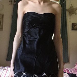 Black Sleeveless Top